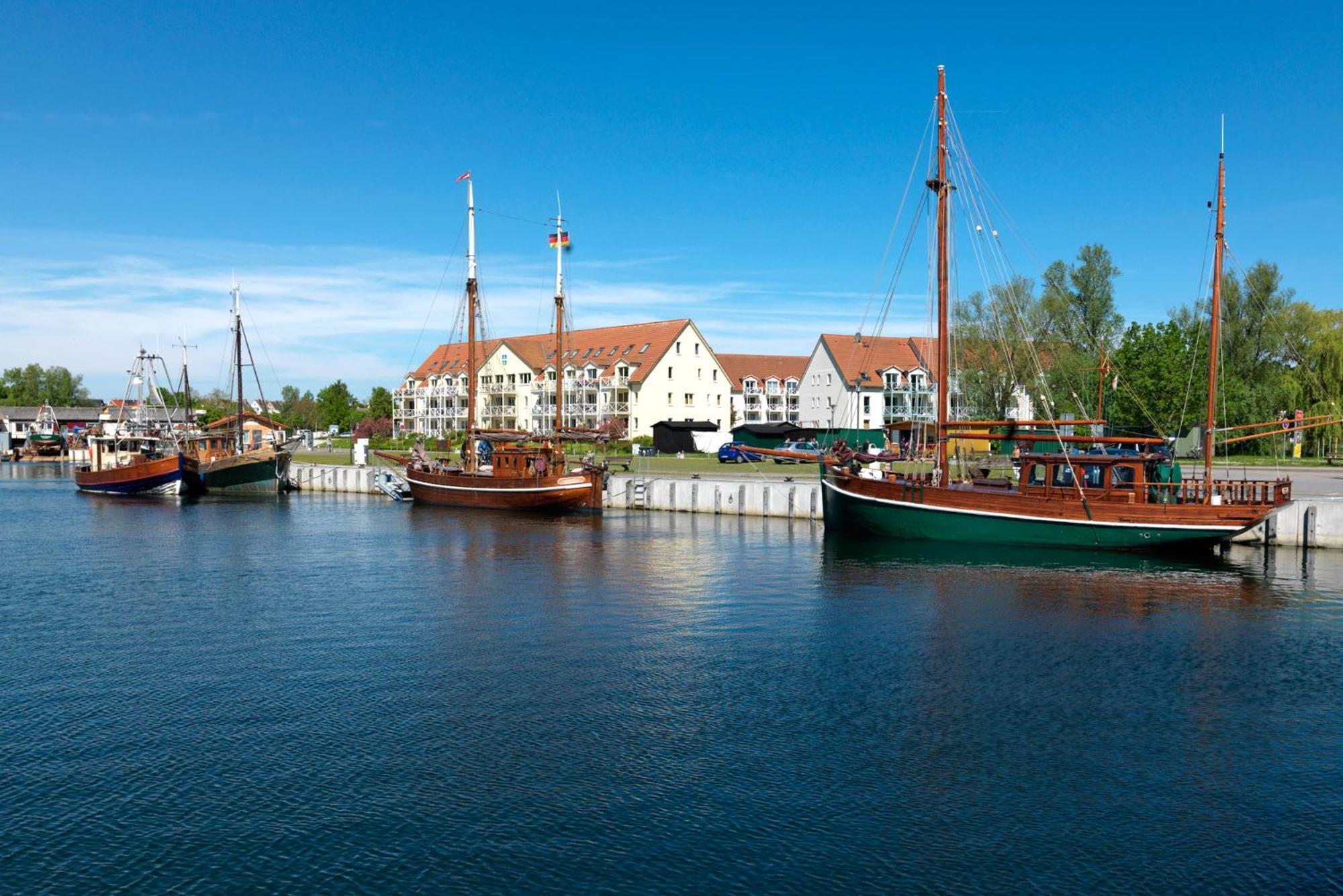 Appartamento Mann Un Fru - Residenz Am Yachthafen Kirchdorf  Esterno foto